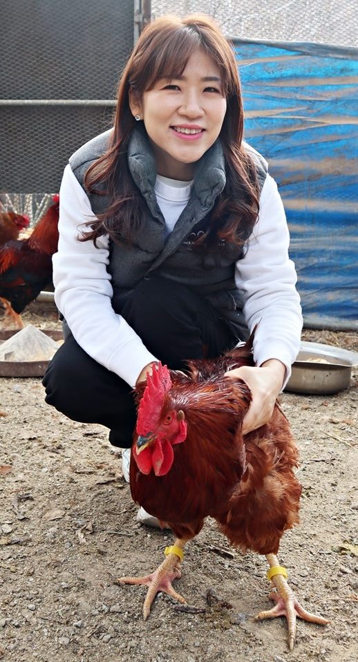 유라이크코리아는 세계 최초로 닭 전용 라이브케어 서비스를 개발했다. 사진은 김희진 대표.