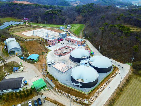 홍성군이 친환경 축산정책으로 결성면에 준공한 가축분뇨에너지화시설