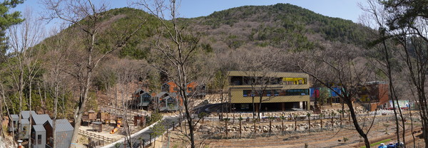 국립 용지봉 자연휴양림 전경.