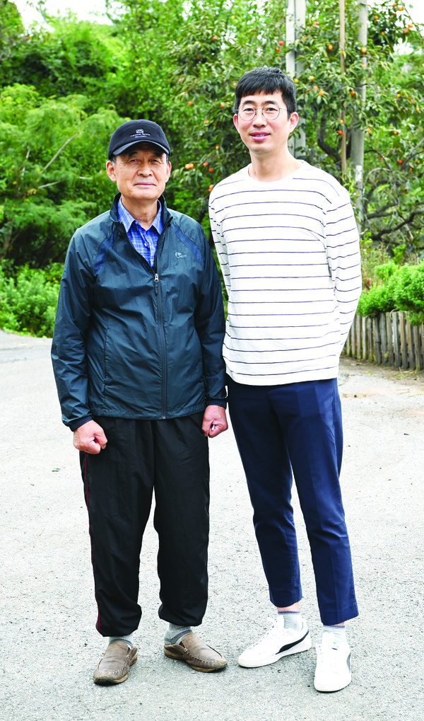 김재일 재은목장 대표는 아버지가 송아지 2마리로 시작한 목장을 적극적인 투자를 통해 3톤을 납유하는 큰목장으로 키웠다. 