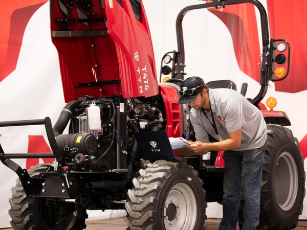 제1회 TYM NA 치프 엔지니어 프로그램 심사 장면