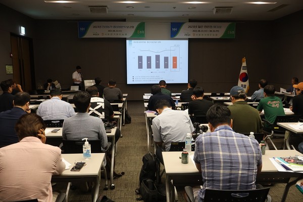 2022년 전산성적 분석에 참여한 서울경기양돈농협 농가들이 산자수 증가 등 생산성 지표가 상승해 전국 평균을 웃도는 수준으로 나타났다.