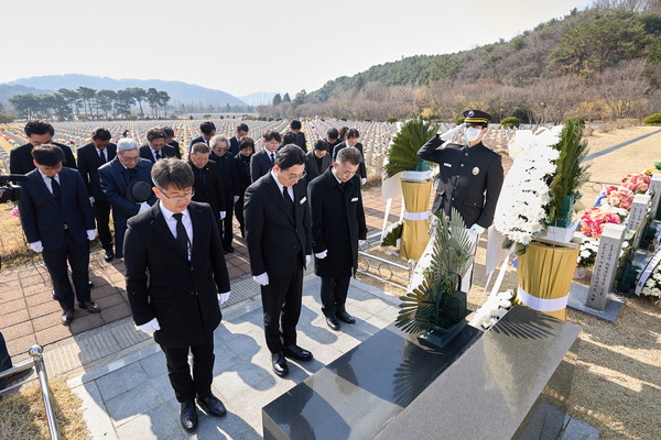 대전현충원 제2연평해전·천안함 묘역 참배 