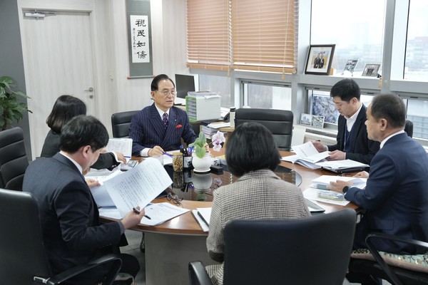 천안시는 공약사업을 차질 없이 추진하기 위해 지난 28일부터 4월 4일까지 5일 간 ‘민선8기 공약사업 추진현황 보고회’를 개최한다.