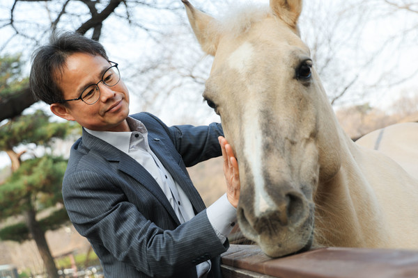 김진갑 마사회 말복지센터장.
