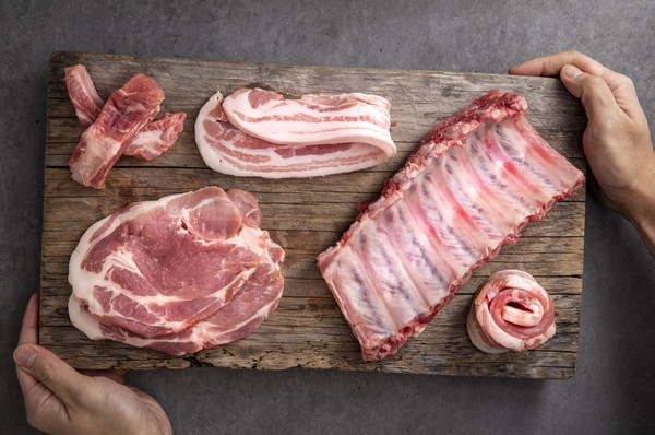 [사진제공 한돈자조금] 우리돼지 한돈에는 지방을 분해하는 ‘L-카르니틴’이 다량 함유돼 있어 건강한 다이어트에 도움을 줄 수 있다.