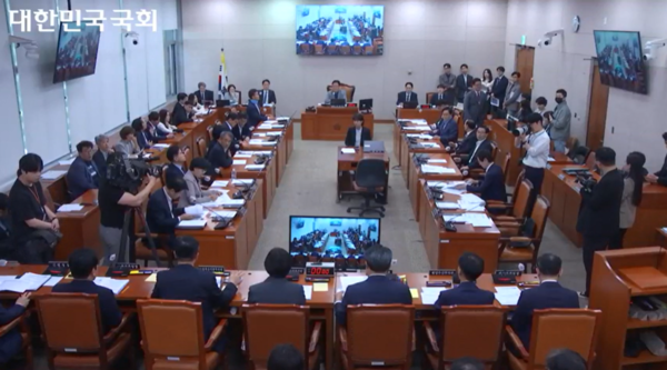 지난 24일 열린 국회 농림축산식품해양수산위원회 전체회의 모습 [사진=인터넷의사중계시스템]