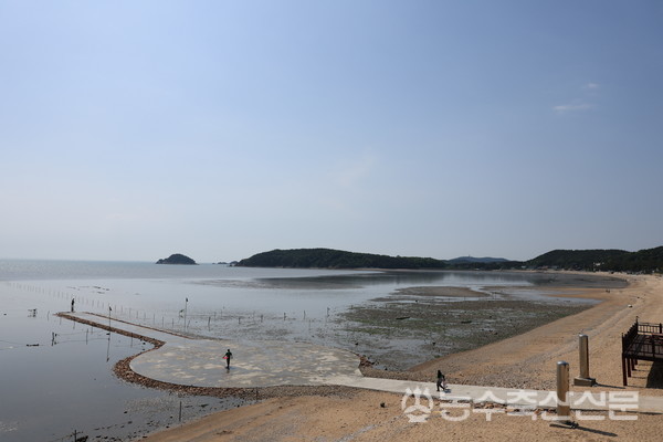 용유도에 위치한 4개 어촌계는 마을간 협력을 바탕으로 어촌재생사업의 성과를 높이고 있다.