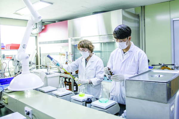 농협목우촌은 소비자의 니즈(needs, 요구)에 맞춰 시장을 선도할 수 있는 제품을 연구·개발하고 있다.