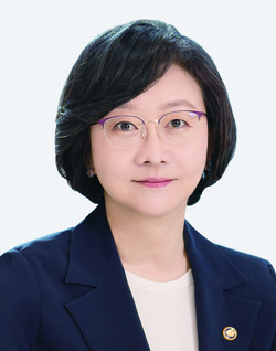 오유경 식품의약품안전처장.