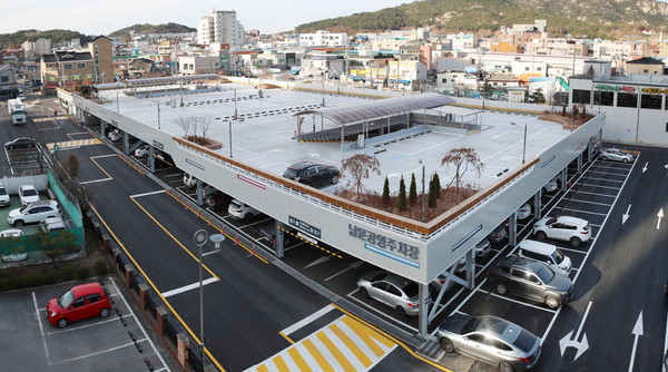 남문공영 주차장 전경
