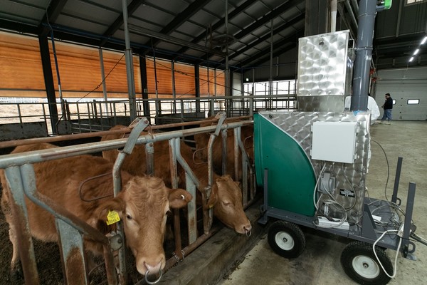 메탄저감 측정장비인 그린피드.