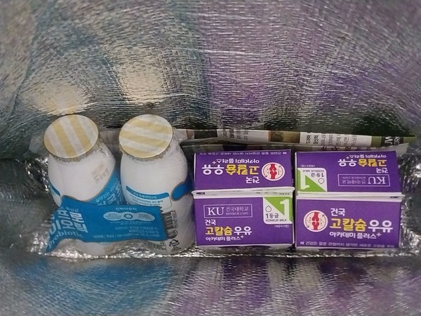 우유 나눔에 지급되는 우유 사진