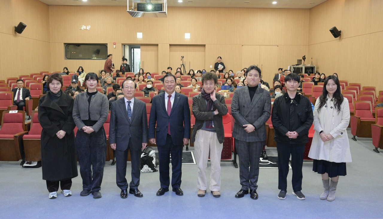 세종의 나라(가제)’를 주제로 진행한 독서토론회