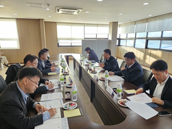 현장 간담회 모습.